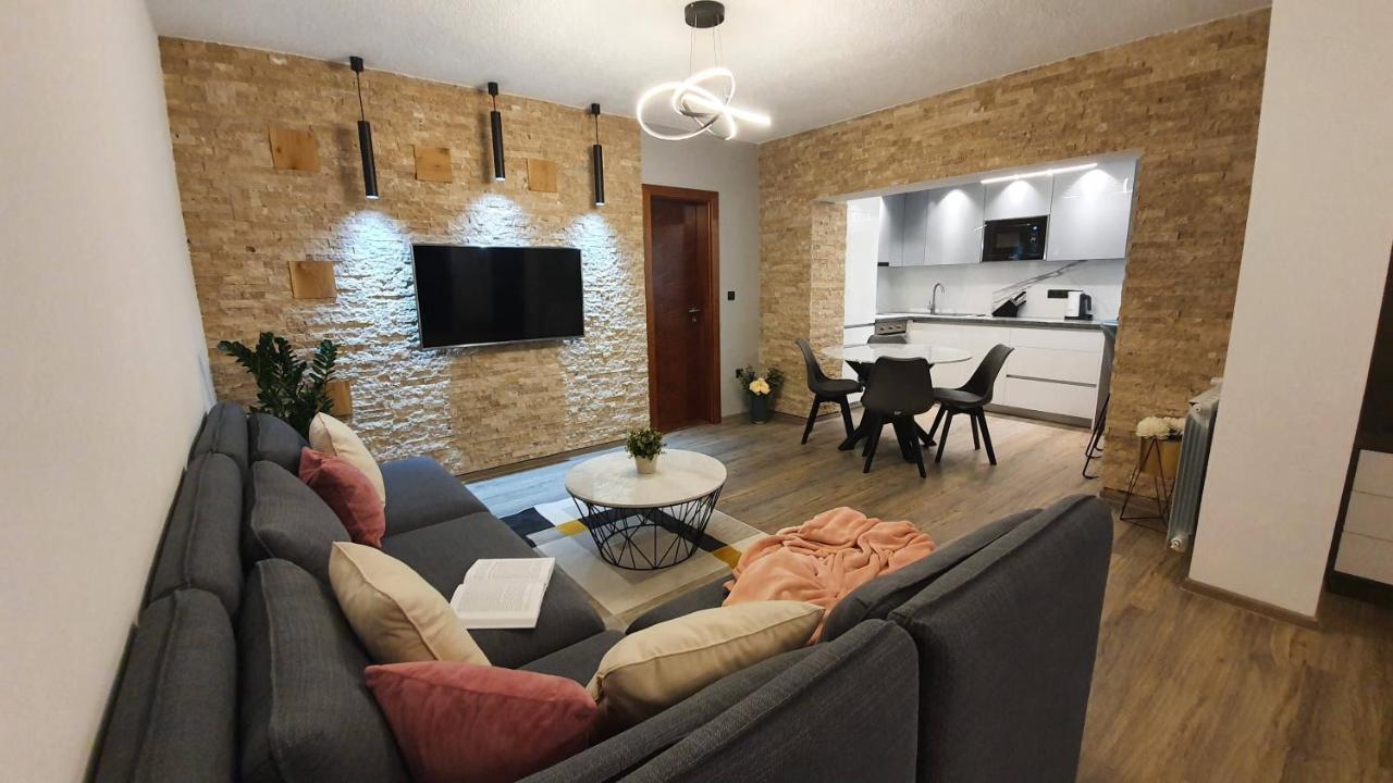 Apartments Lucic 斯诺基 外观 照片