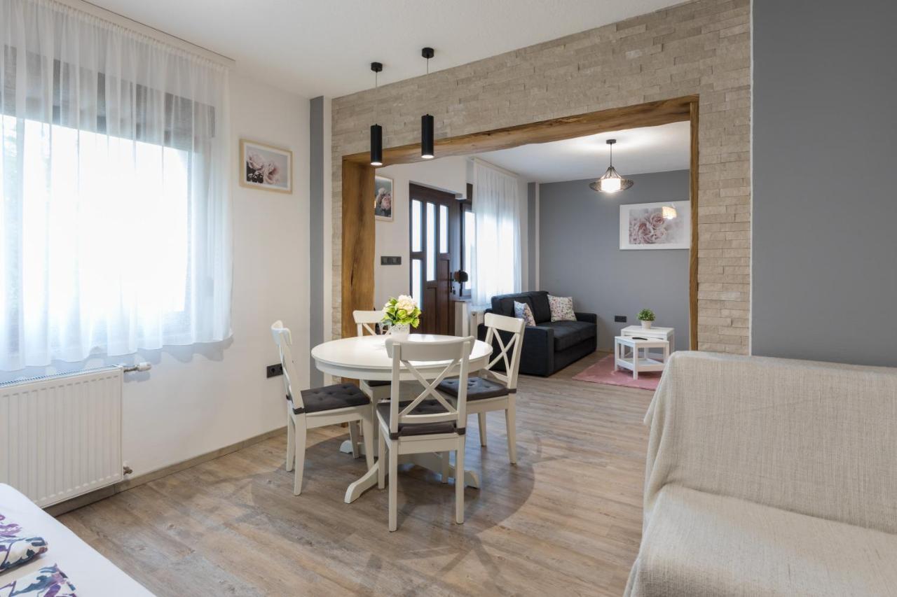 Apartments Lucic 斯诺基 外观 照片